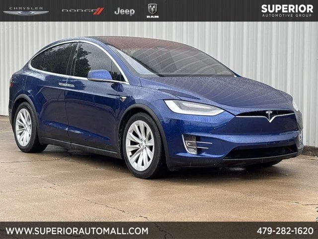 2020 Tesla Model X Long Range's photo