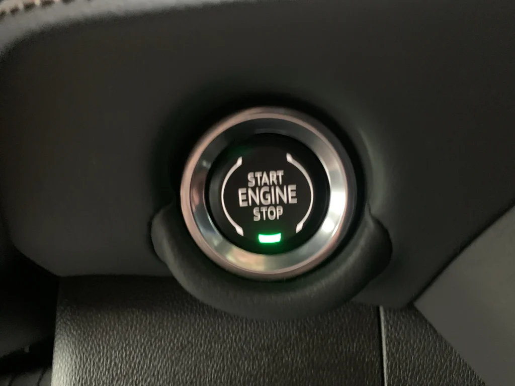 Used 2025 Sterling Gray Metallic Chevrolet High Country image 22