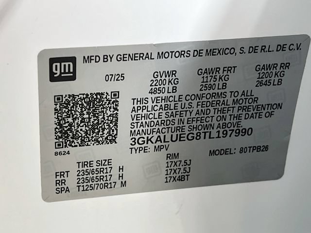 Used 2026 Summit White GMC Elevation image 29