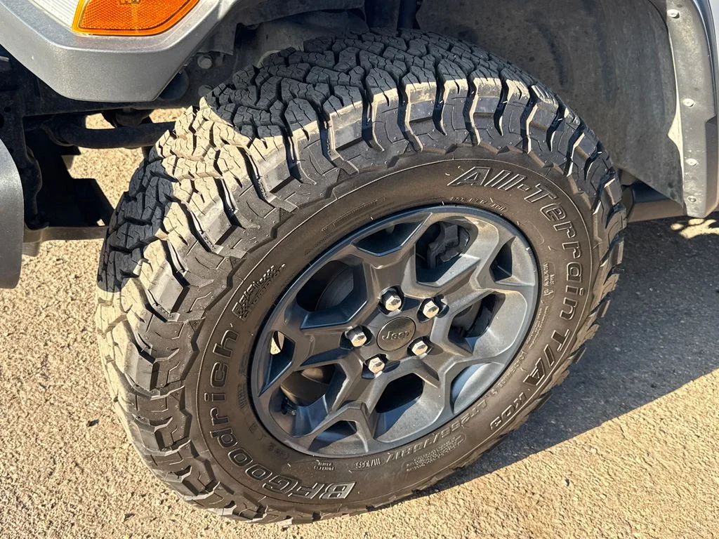 Used 2023 White Jeep Willys 4xe image 5