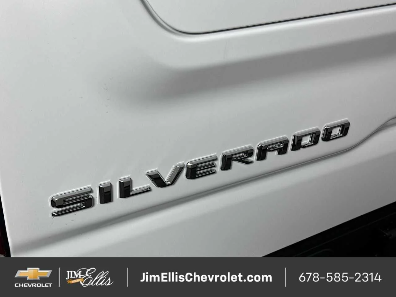 New 2026 Summit White Chevrolet ZR2 image 66