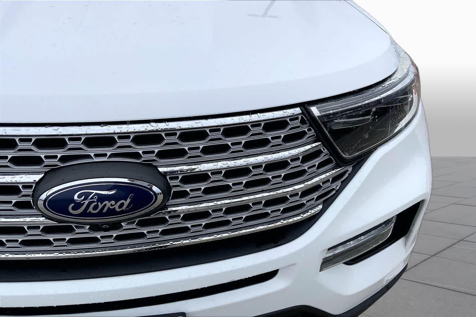 Used 2021 Oxford White Ford Limited image 30
