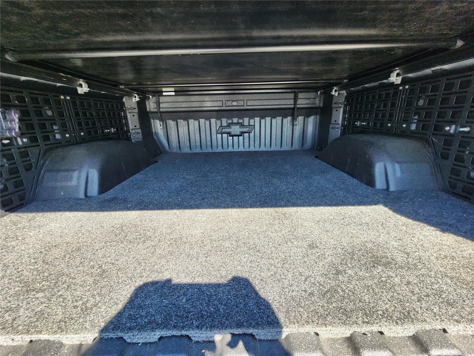 Used 2025 Cypress Gray Chevrolet ZR2 image 5