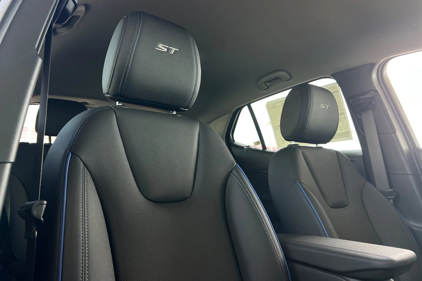 2026 Buick Encore GX Sport Touring - Photo 18