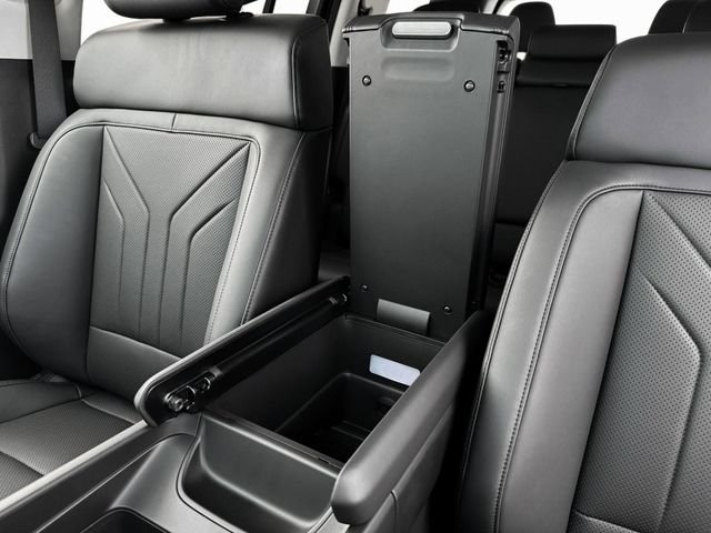New 2026 Green Hyundai SEL AWD image 21