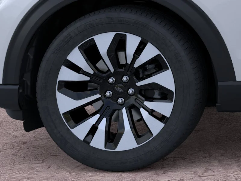 New 2026 Space White Metallic Ford Platinum™ image 19