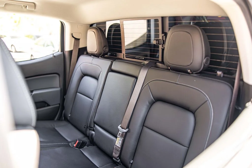 Used 2022 White Chevrolet Z71 image 29