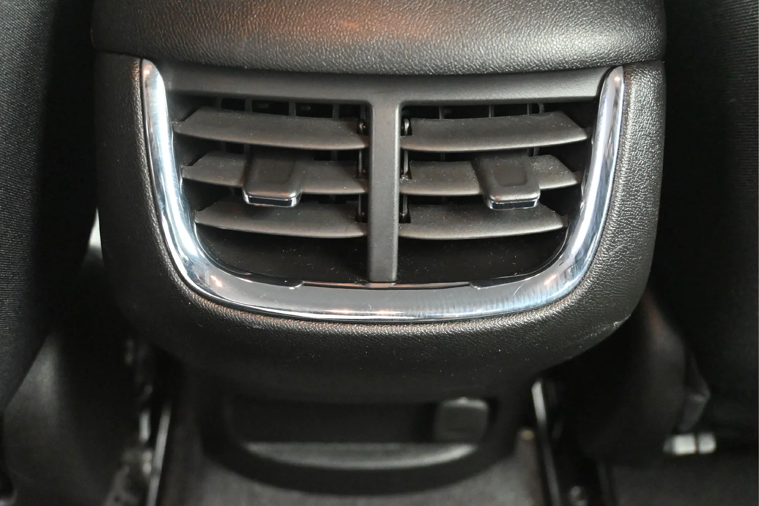 Used 2025 Sterling Gray Metallic Chevrolet 1LT image 8