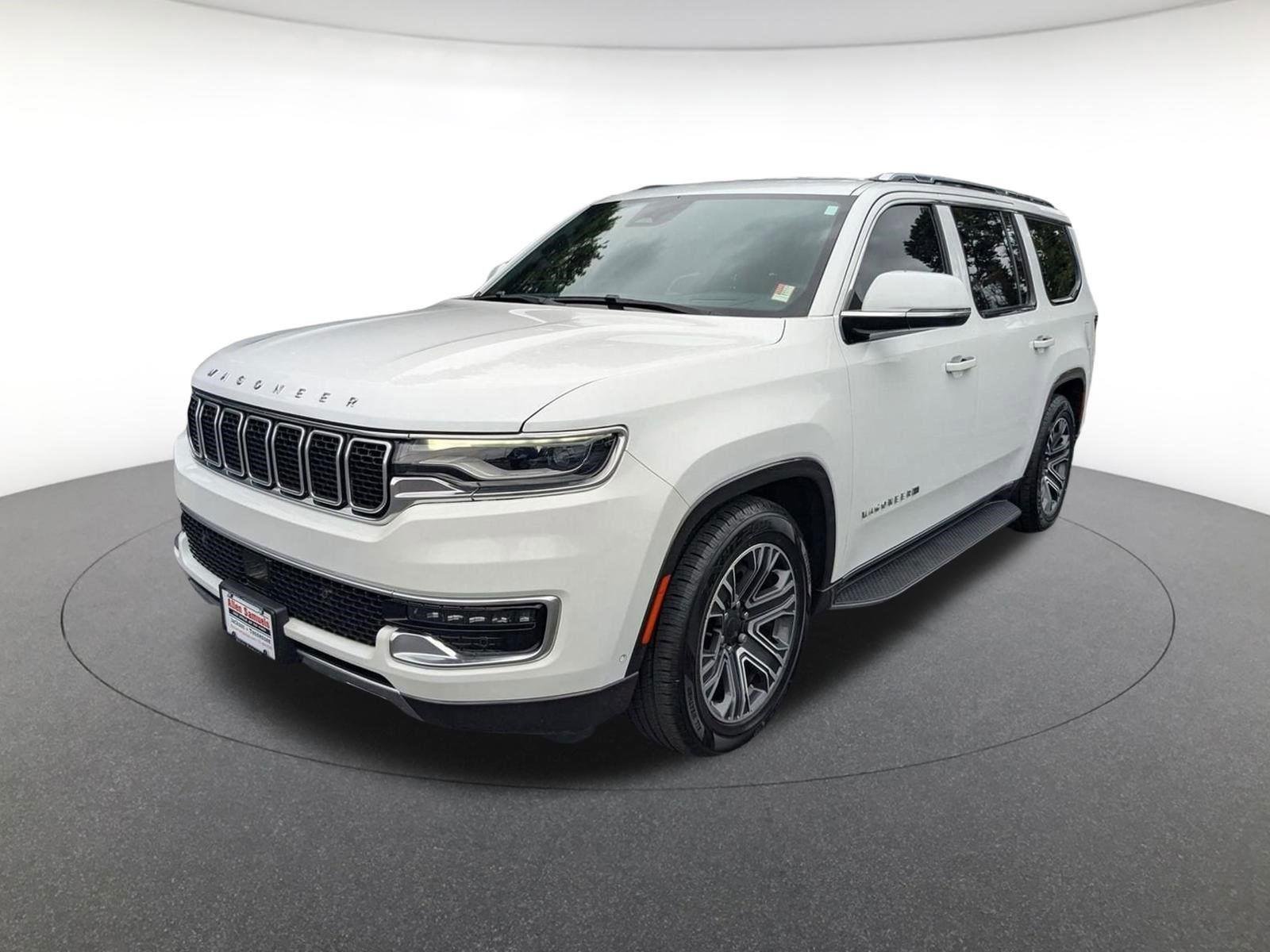 Used 2022 Bright White Clearcoat Jeep Series III image 9