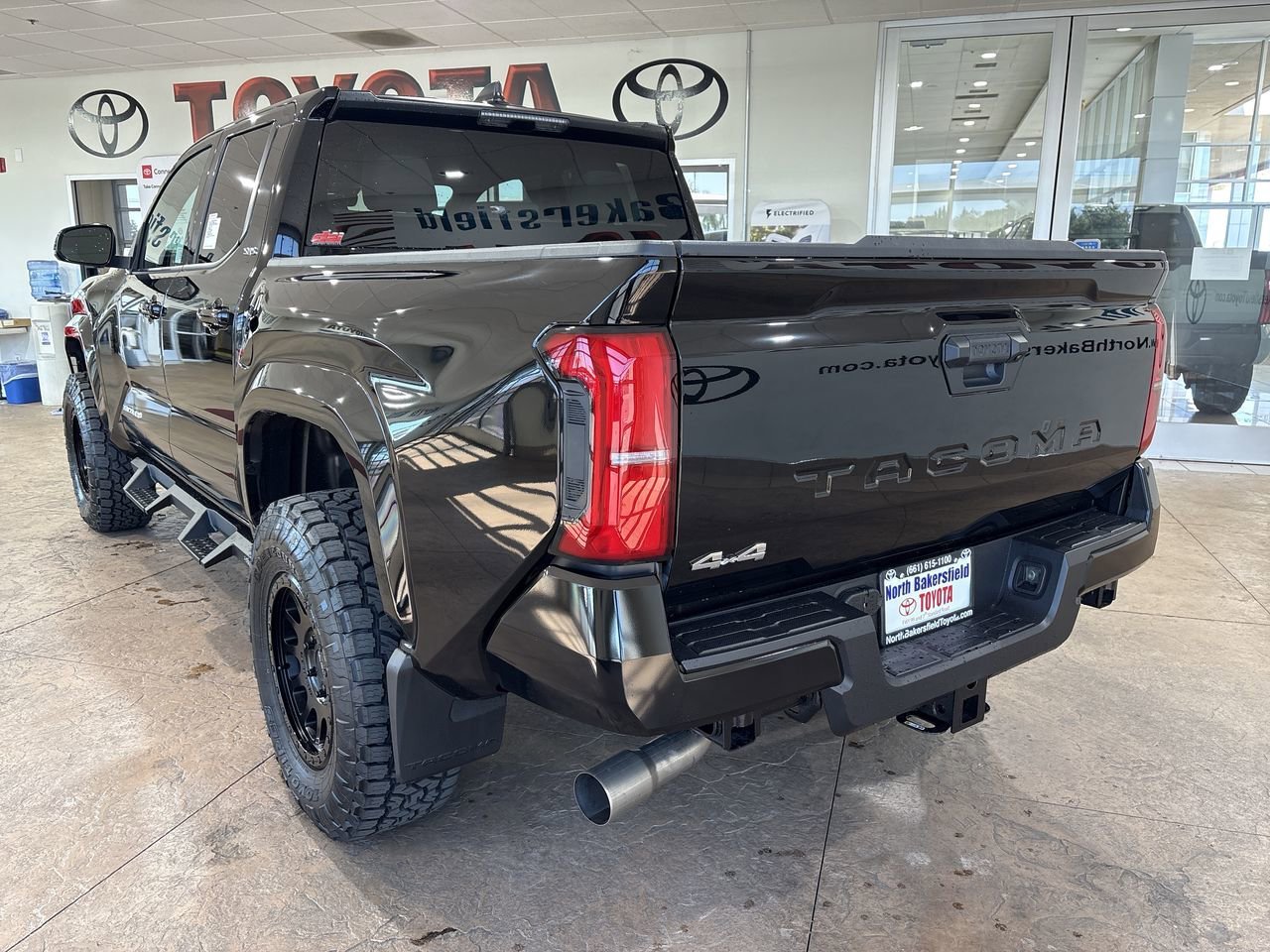 New 2026 Black Toyota  SR5 image 8