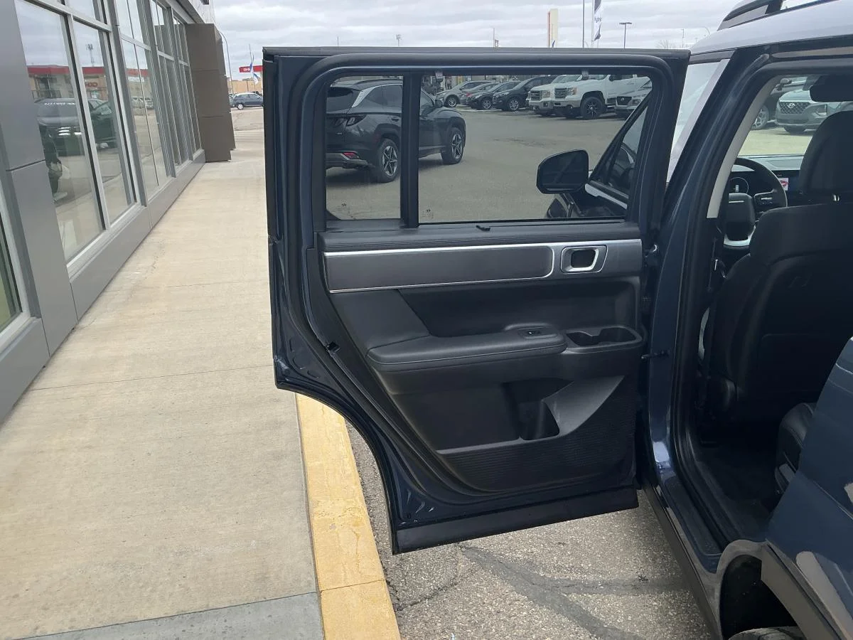 Used 2025 Blue Hyundai XRT image 33