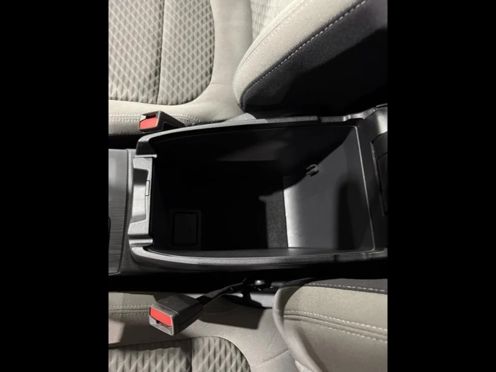 Certified Used 2022 Agate Black Ford SE image 23