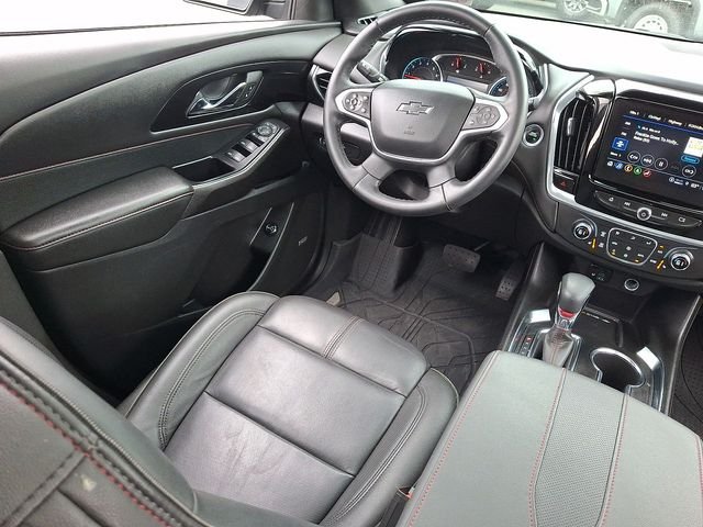 Used 2023 Mosaic Black Metallic Chevrolet RS image 57