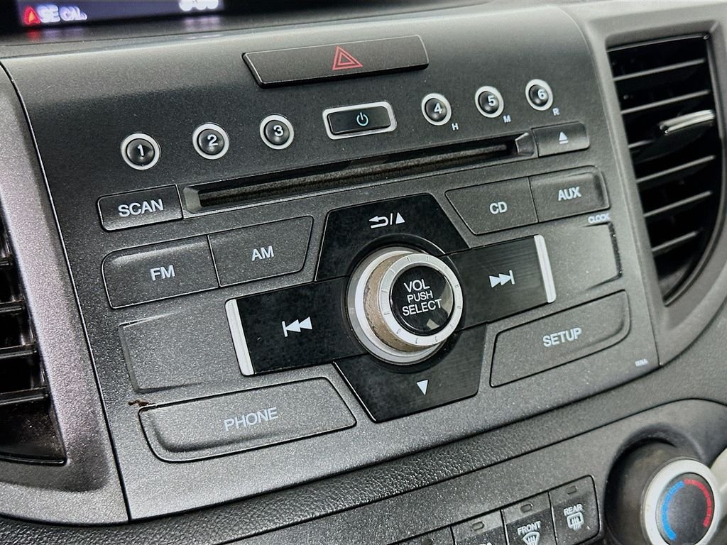 Used 2013  Honda LX image 15