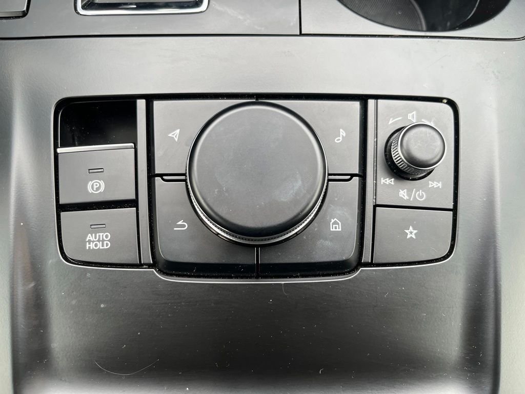 Certified Used 2026 White Mazda 3.3 Turbo Select image 14