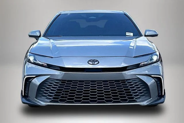 Used 2025 Gray Toyota SE image 3