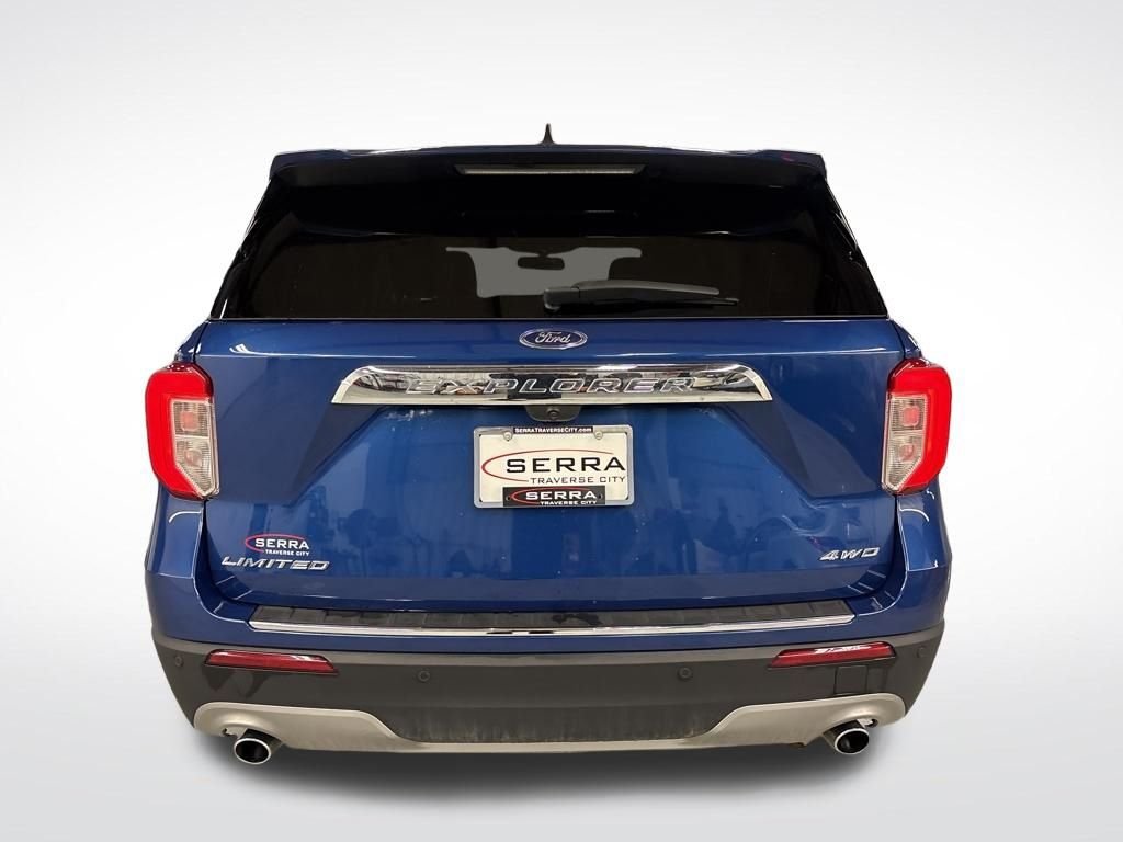 Used 2023 Blue Ford Limited image 4