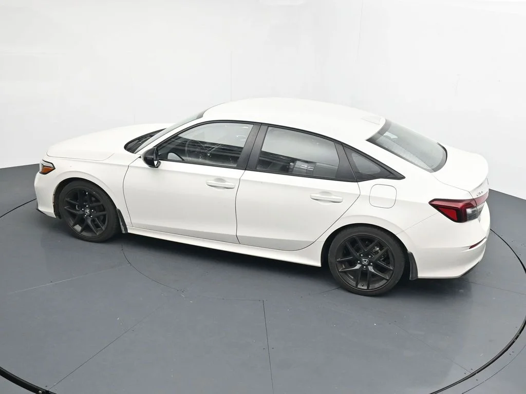 Used 2025 White Honda Sport image 12