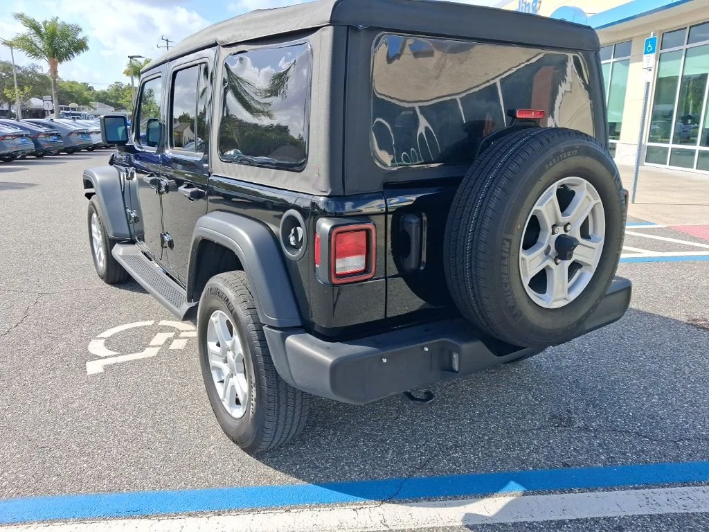 Used 2023 Black Jeep Sport S image 7