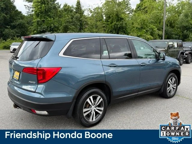 Used 2016 Blue Honda EX image 5