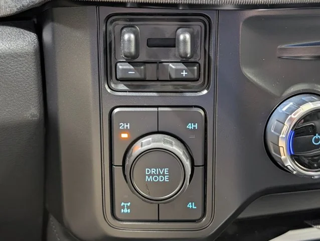 New 2026 Agate Black Metallic Ford F-250® Platinum® image 48