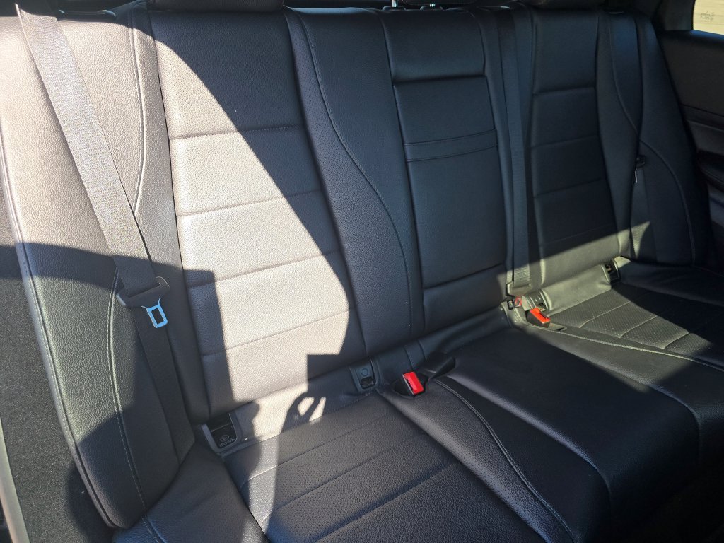 Used 2021 Black Mercedes-Benz GLE 350 image 23