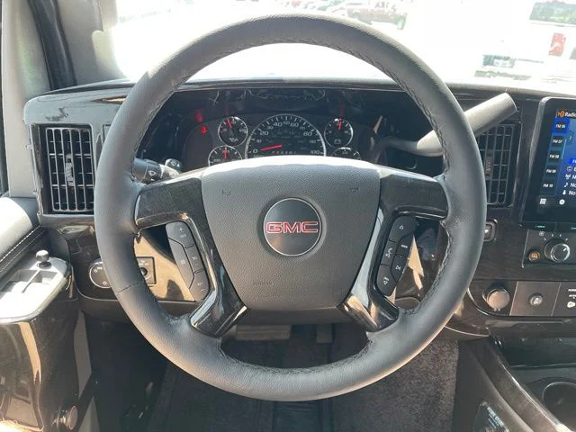 New 2026 Quicksilver Metallic GMC Explorer Limited SE image 30