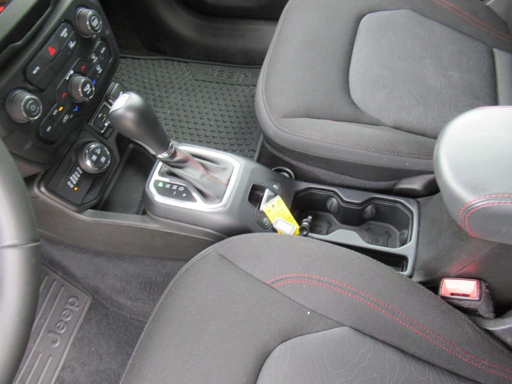 Certified Used 2023 White Jeep Trailhawk image 18