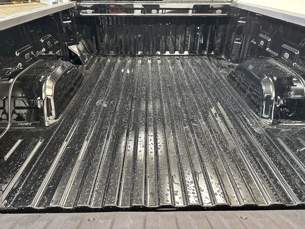 New 2026 Onyx Black GMC Elevation image 8