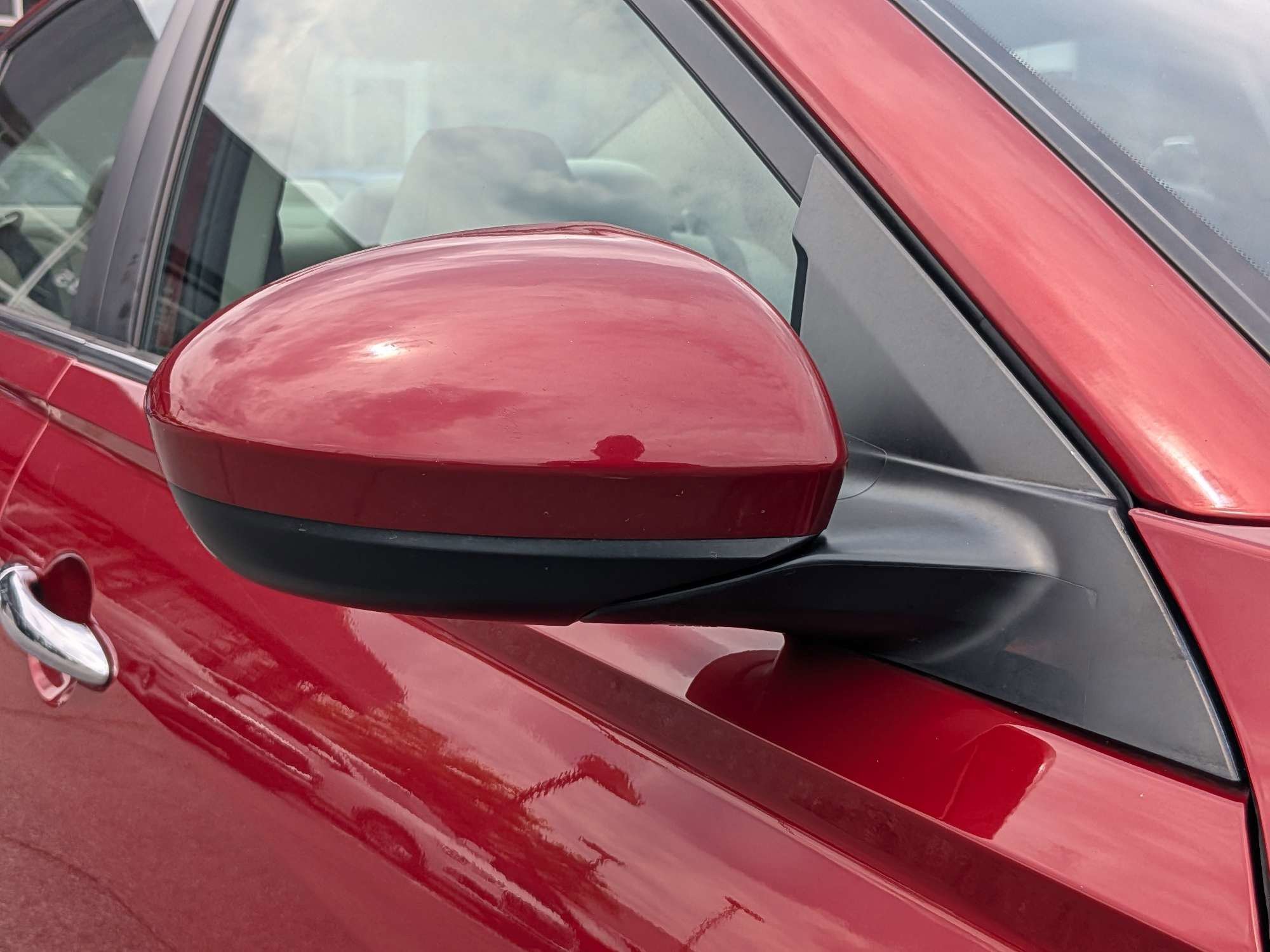 Used 2023 Red Nissan 2.5 SV image 10