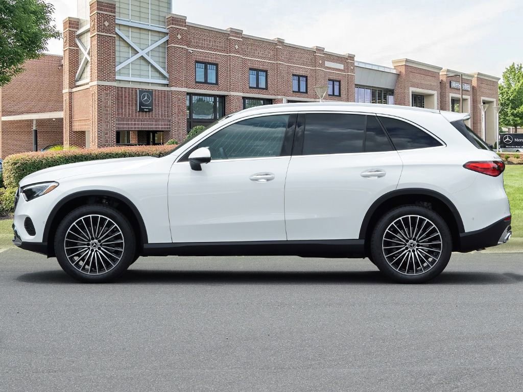 New 2026 Polar White Mercedes-Benz GLC 300 image 29
