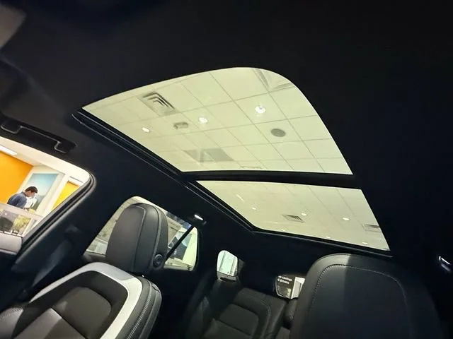 New 2026 Summit White Chevrolet LT image 10