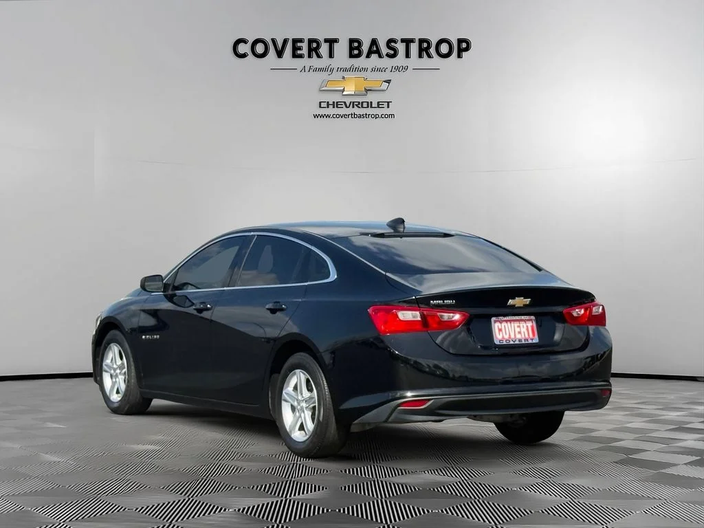 Used 2022 Black Chevrolet LS image 5
