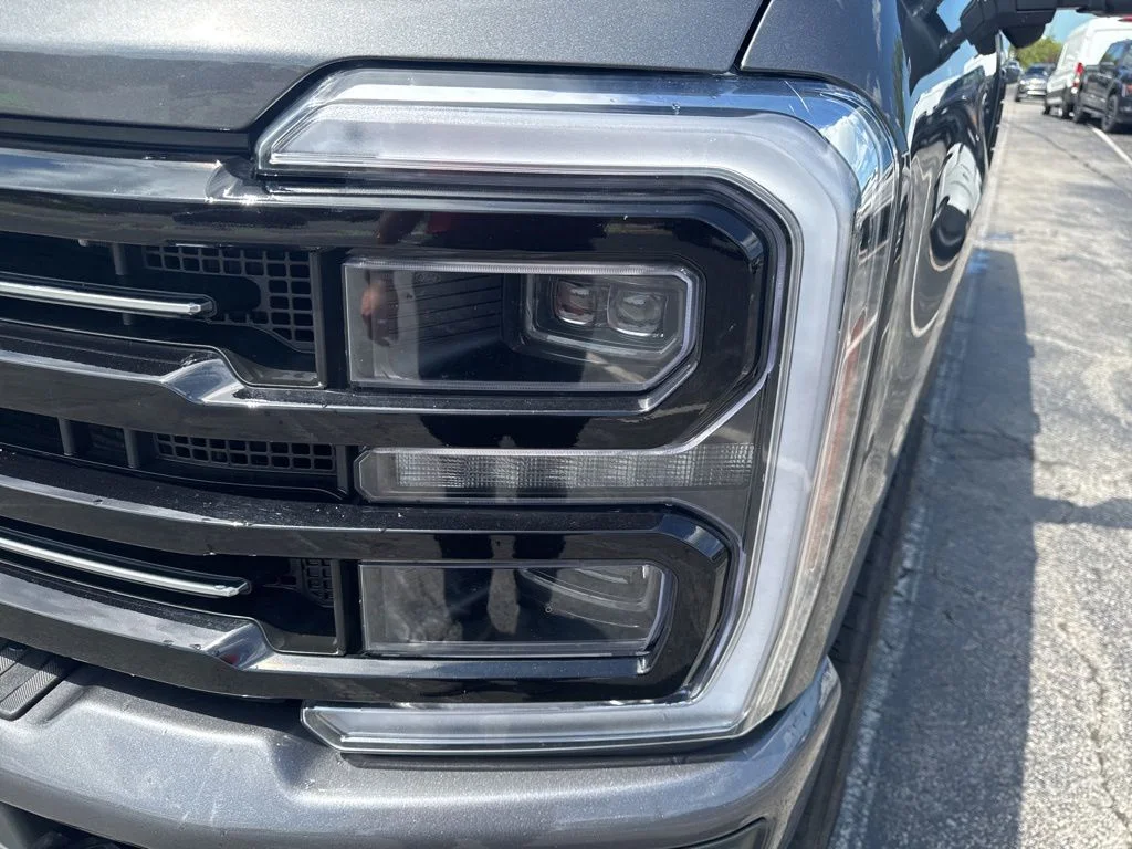 Used 2025 Gray Ford Platinum image 59
