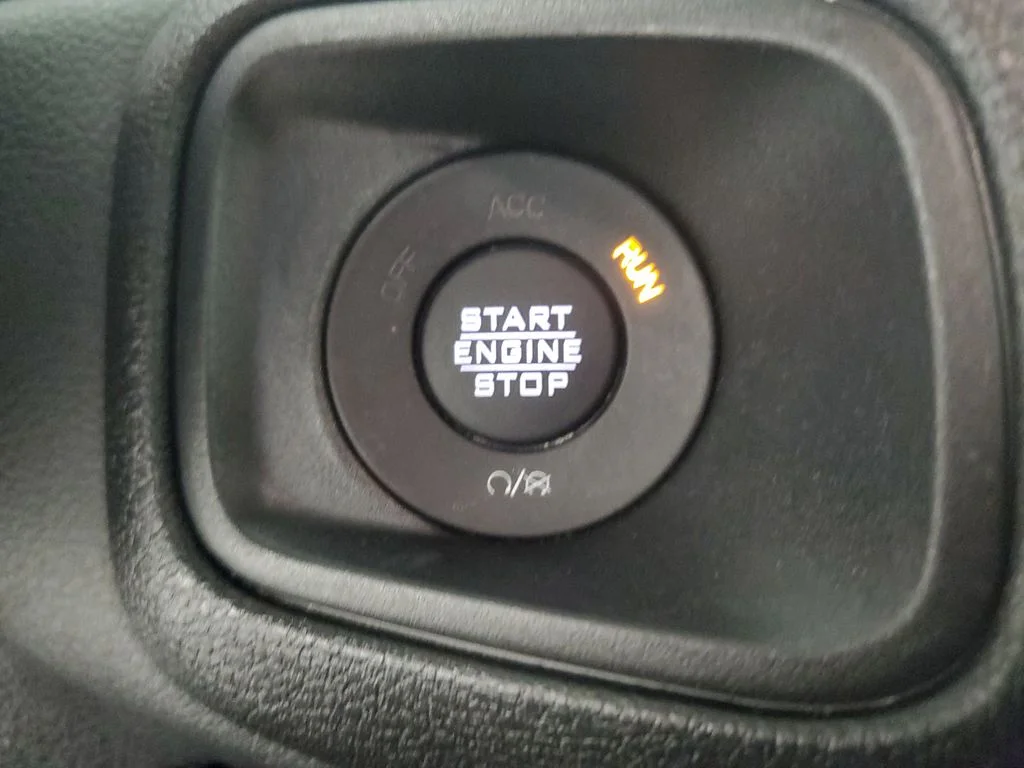 Used 2026 Gray Jeep Sport S image 19