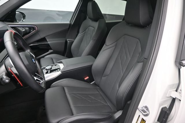 Used 2025 White BMW M50 xDrive image 19