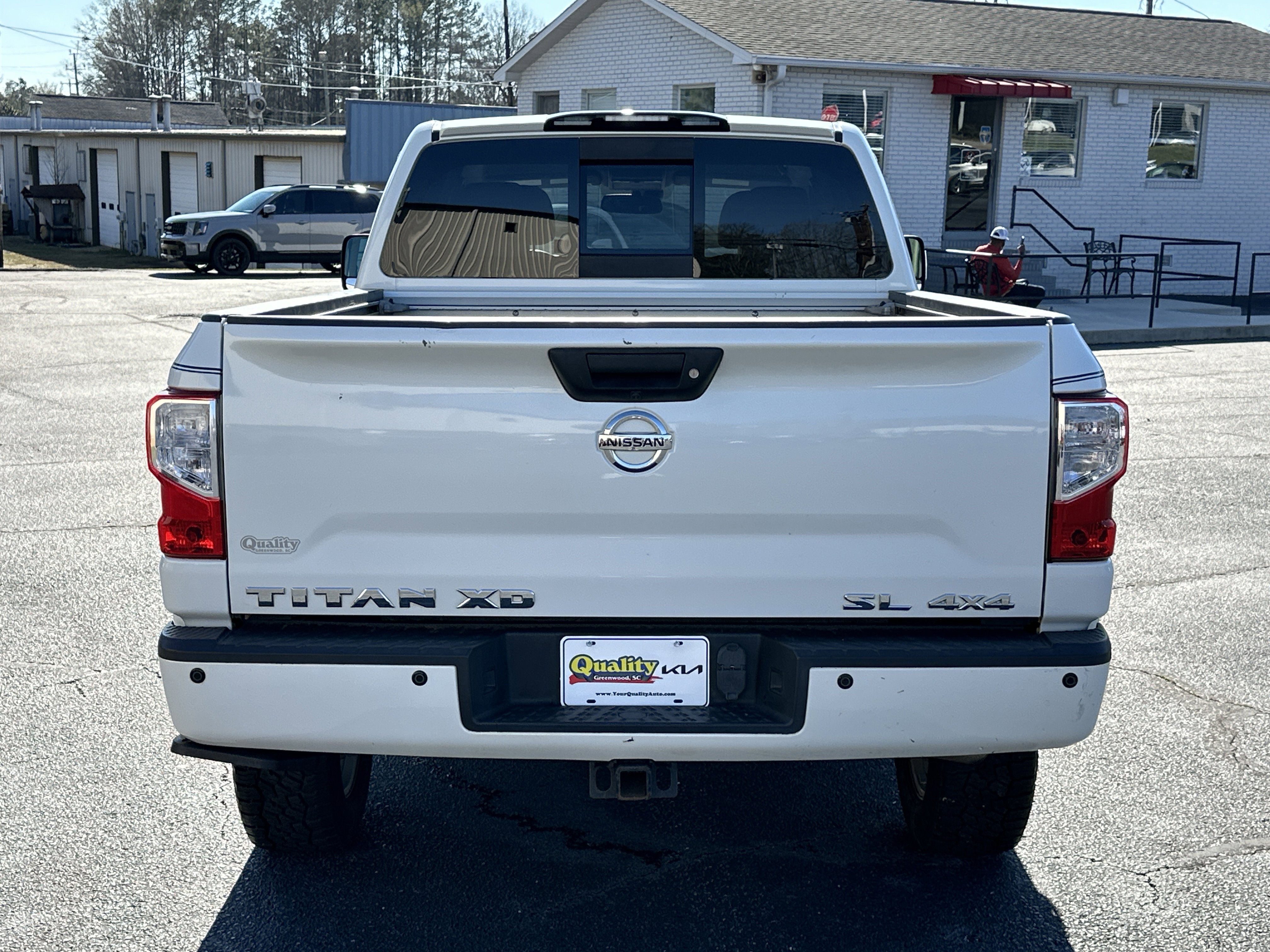 Used 2018 Pearl White Nissan SL image 7