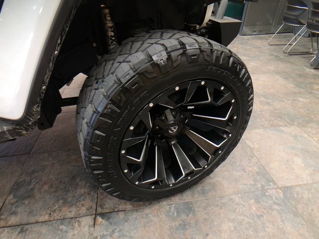 Certified Used 2022 Bright White Clearcoat Jeep Rubicon image 9