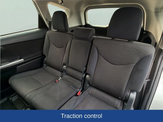 Used 2017 Silver Toyota Three image 19