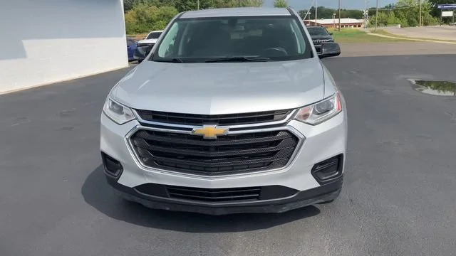 Used 2018 SILVER ICE METALLIC Chevrolet LS image 3