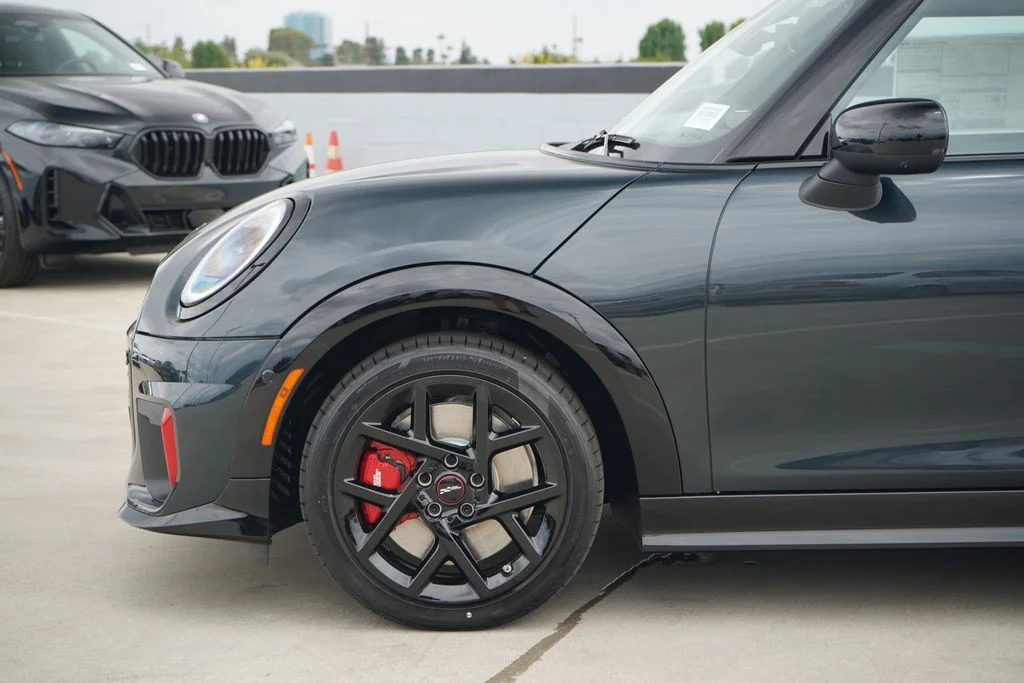 New 2026 Gray MINI Iconic image 3