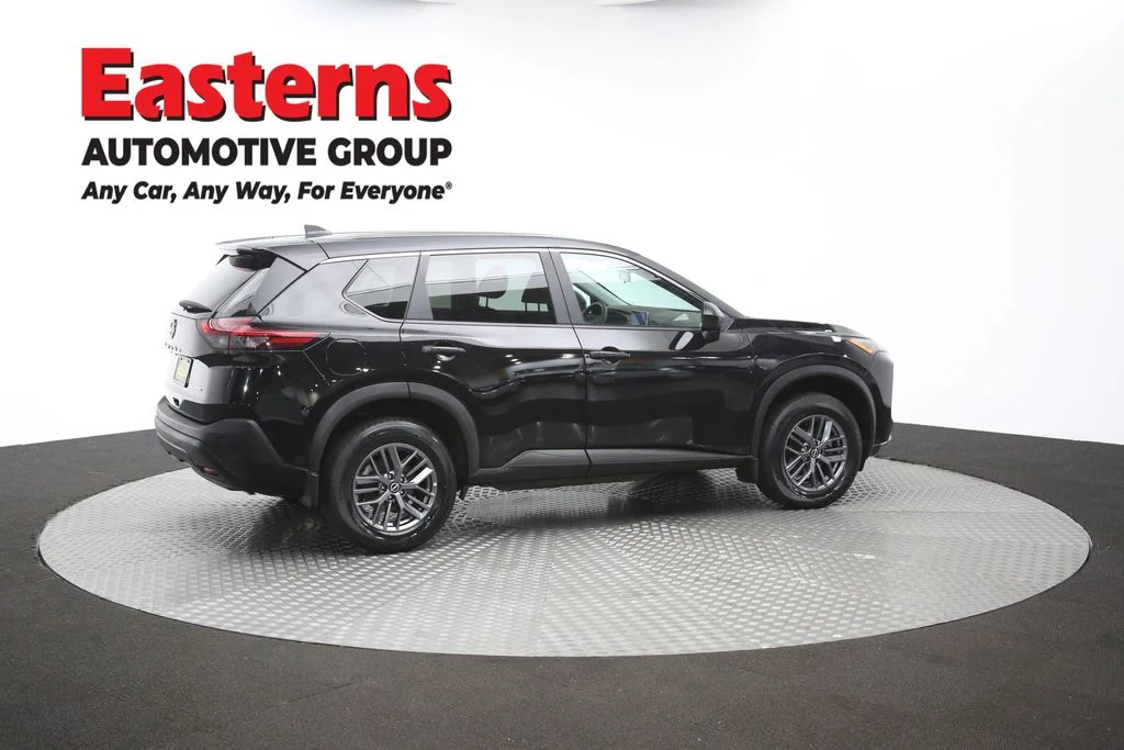 Used 2023 Black Nissan S image 41