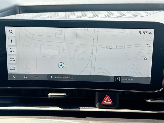 New 2026 Snow White Pearl Kia SX Prestige image 13