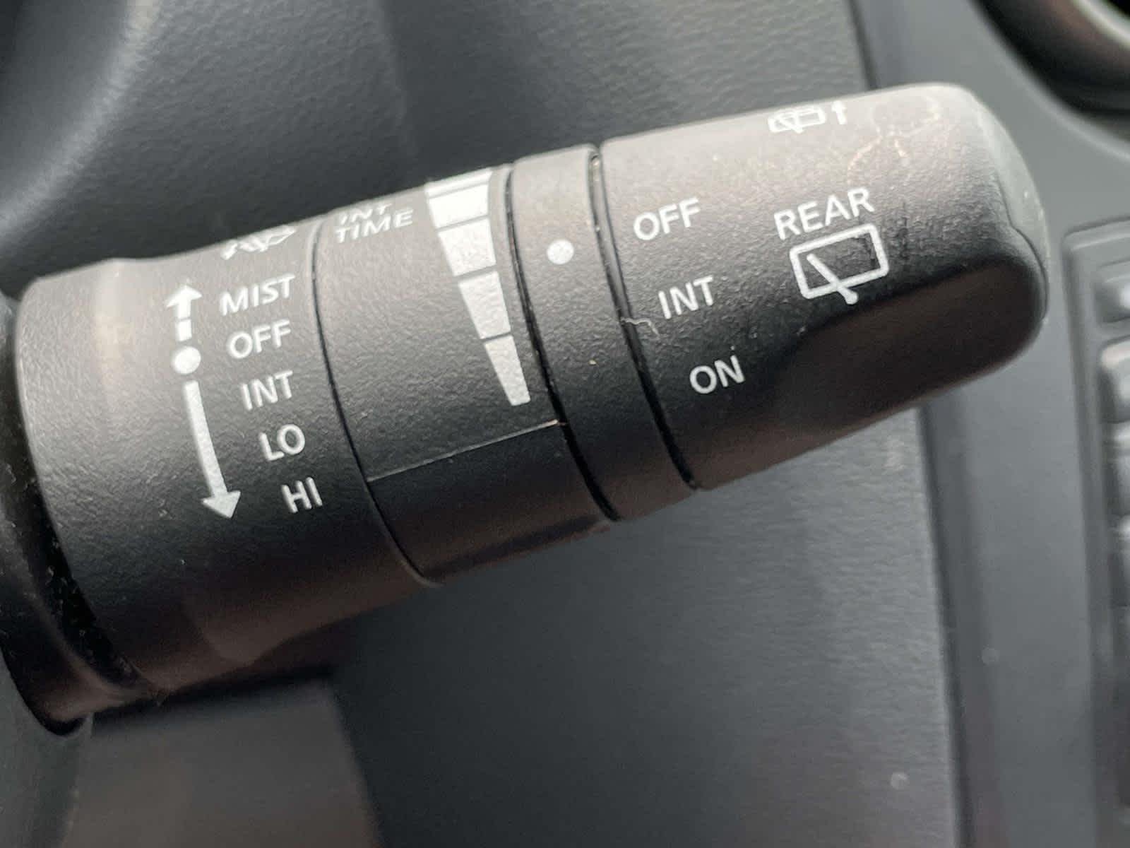 Used 2012 Black Amethyst Nissan SL image 32