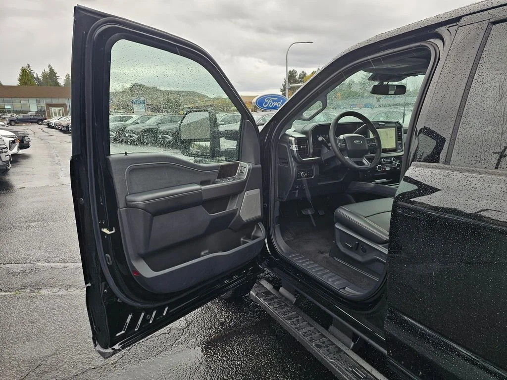 2025 Ford F-350 Super Duty Lariat - Photo 20