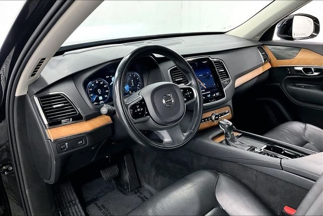 2021 Volvo XC90 Momentum - Photo 16