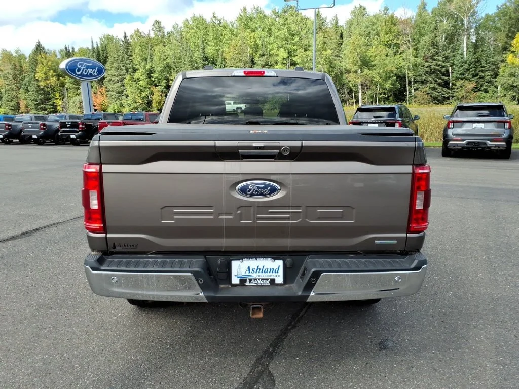 Used 2023 Stone Gray Metallic Ford XLT image 6