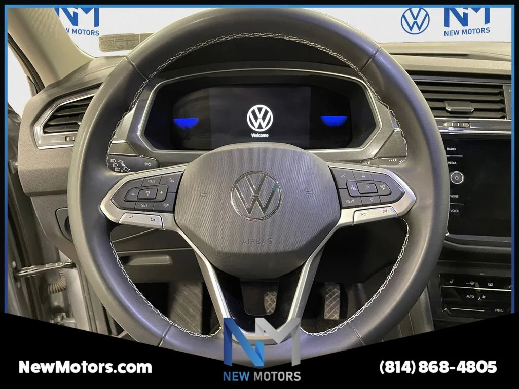 Used 2023 Pyrite Silver Metallic Volkswagen 2.0T SE image 12