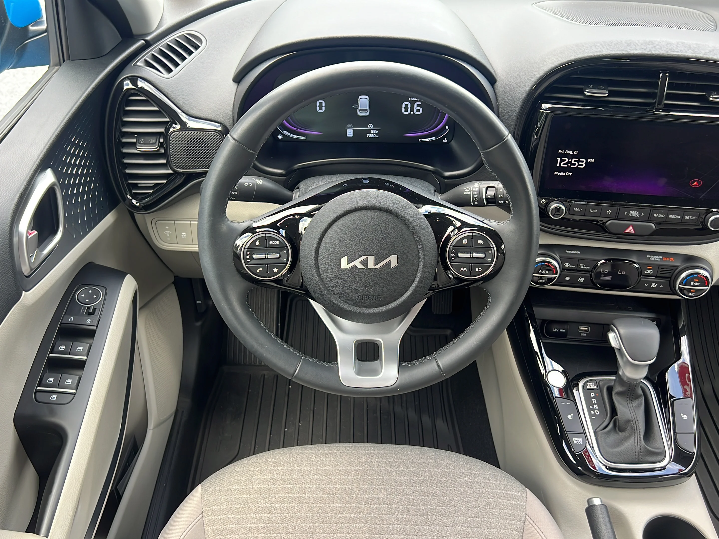 Used 2025 Surf Blue Kia EX image 15