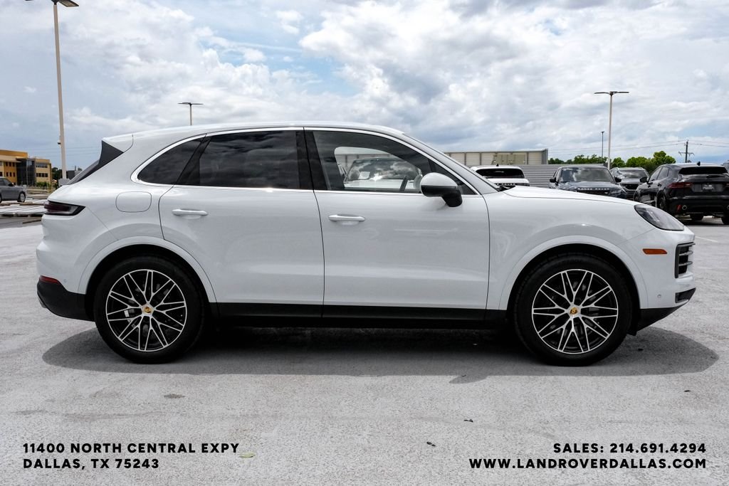 Used 2024 Carrara White Porsche Base image 5